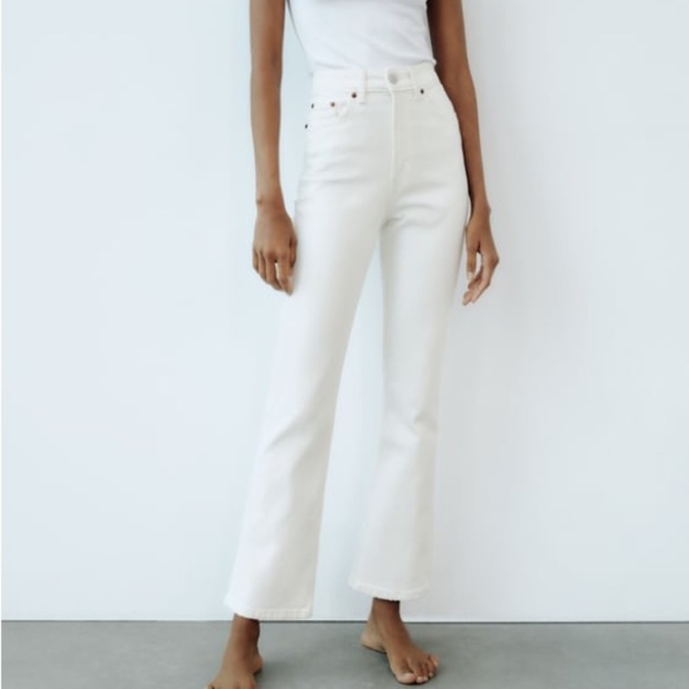 Zara TRF High Rise Stove Pipe Jeans, Oyster White, sz 26, US 2